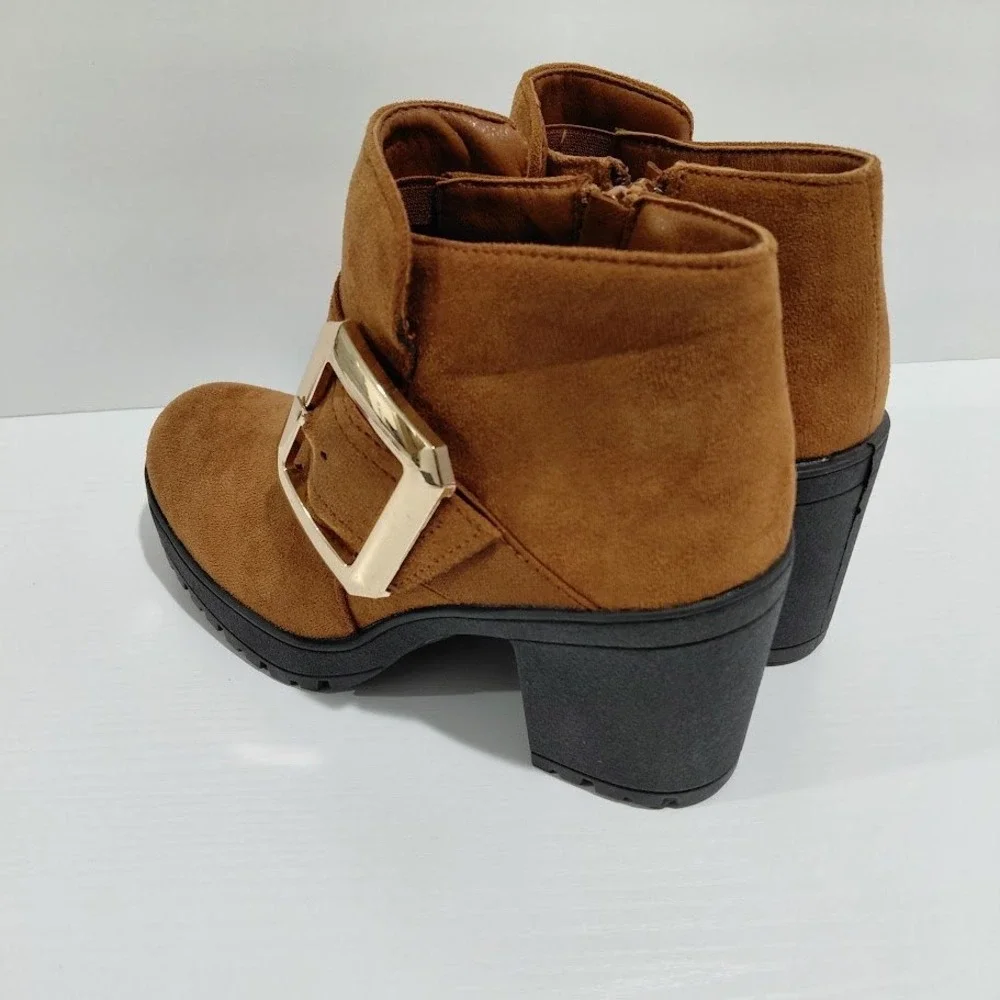 Forever Women's Brown Suede Ankle Boots Chunky Heel Gold Buckle Side Zip Size 10